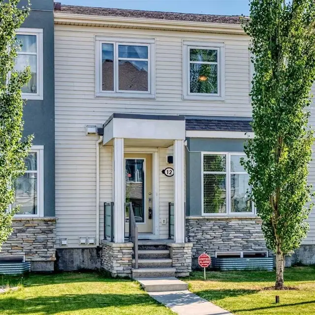 12 Cityscape Row NE