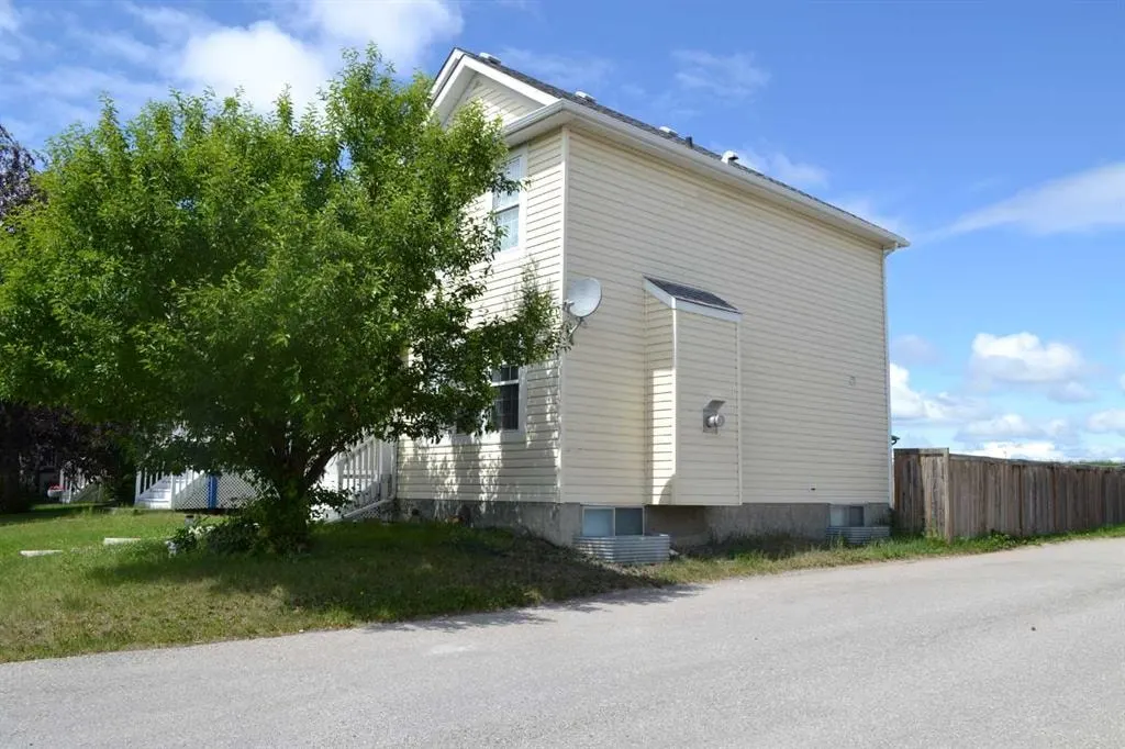 102 Citadel Mesa Close — photo 3