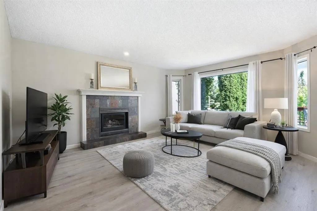 151 Citadel Close NW — photo 3