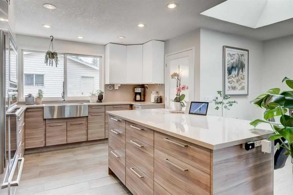 1376 Lake Sylvan Drive SE — photo 3