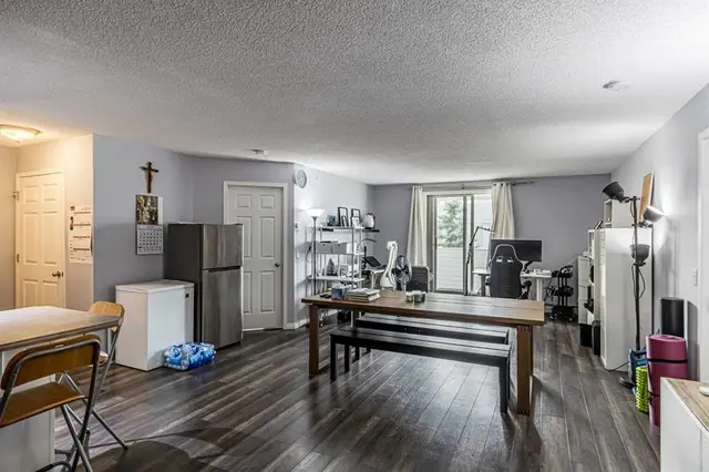 9 Country Village Bay NE #407