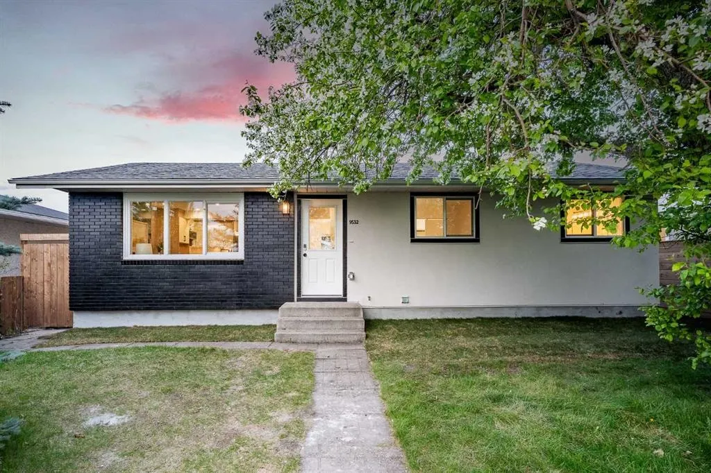 9532 Allison Drive SE — photo 2