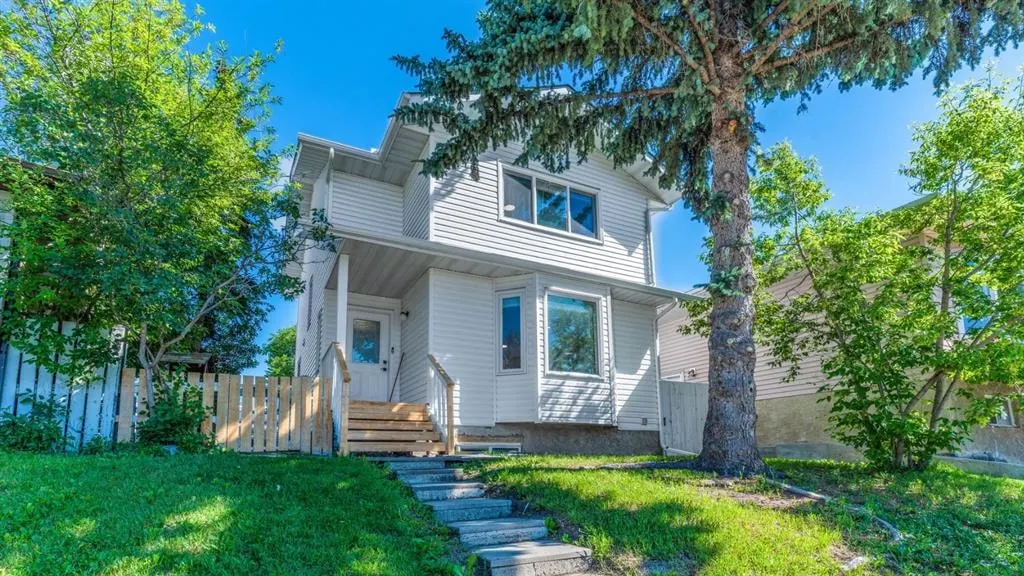 15 Taraglen Court NE — photo 2