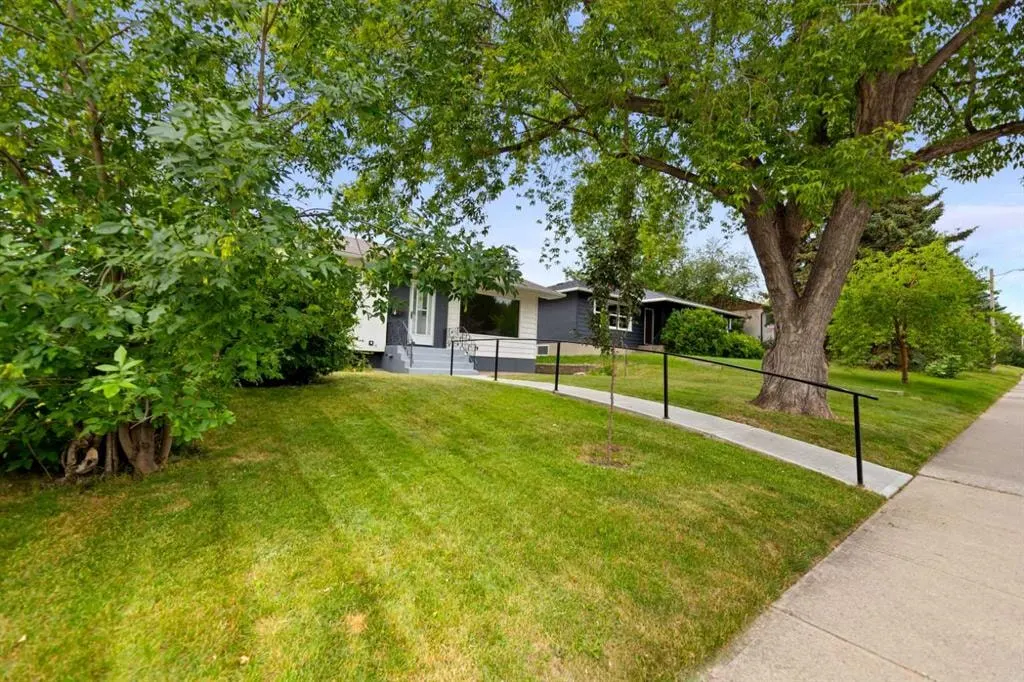 2915 13 Avenue NW — photo 3
