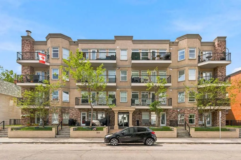 323 18 Avenue SW #106 — photo 1
