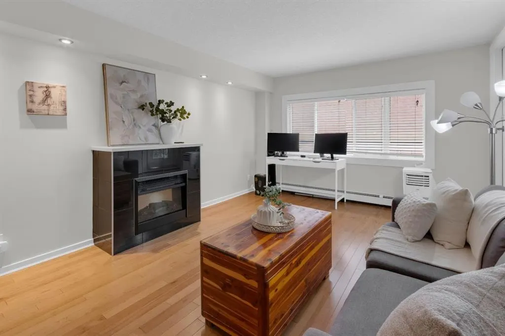 728 3 Avenue NW #204 — photo 3