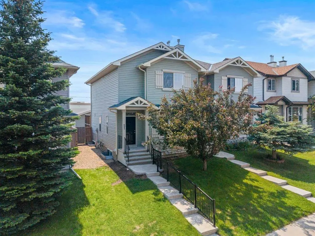 51 Covehaven Mews NE — photo 1