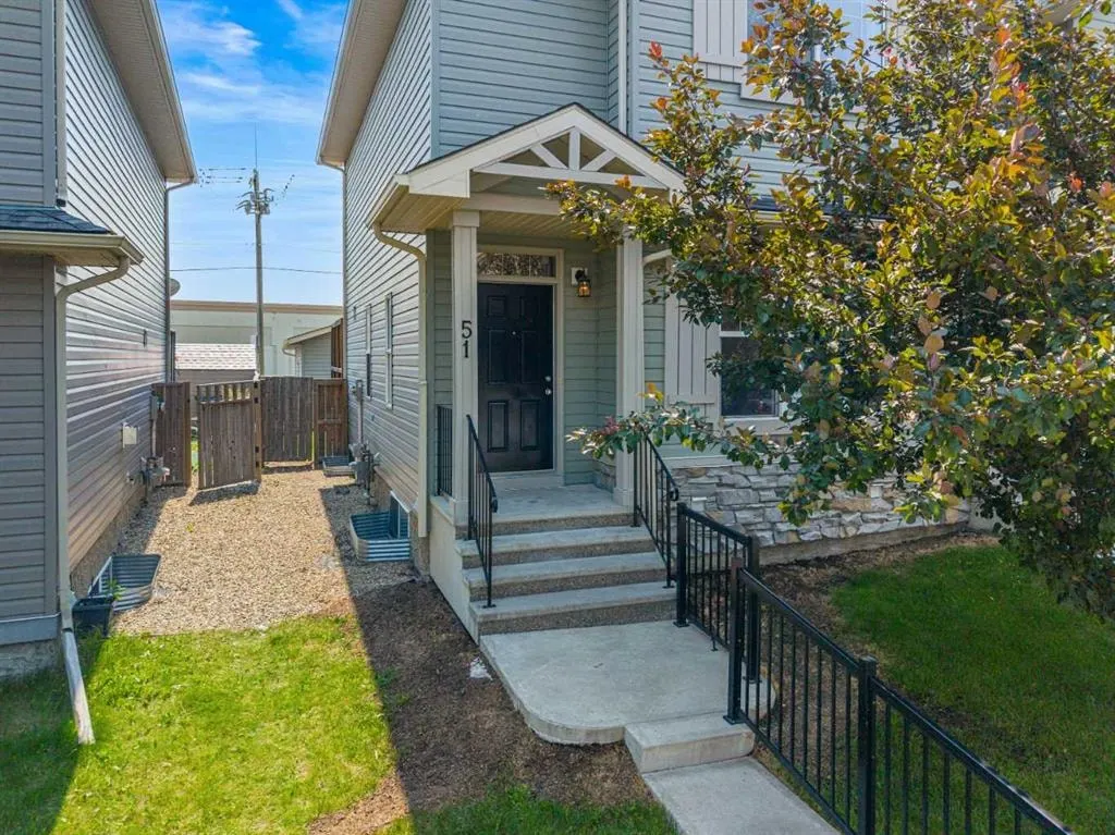 51 Covehaven Mews NE — photo 2