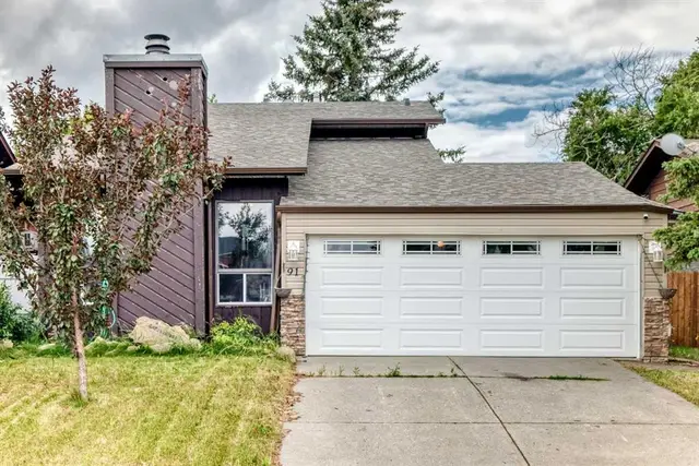 91 Castleridge Crescent NE