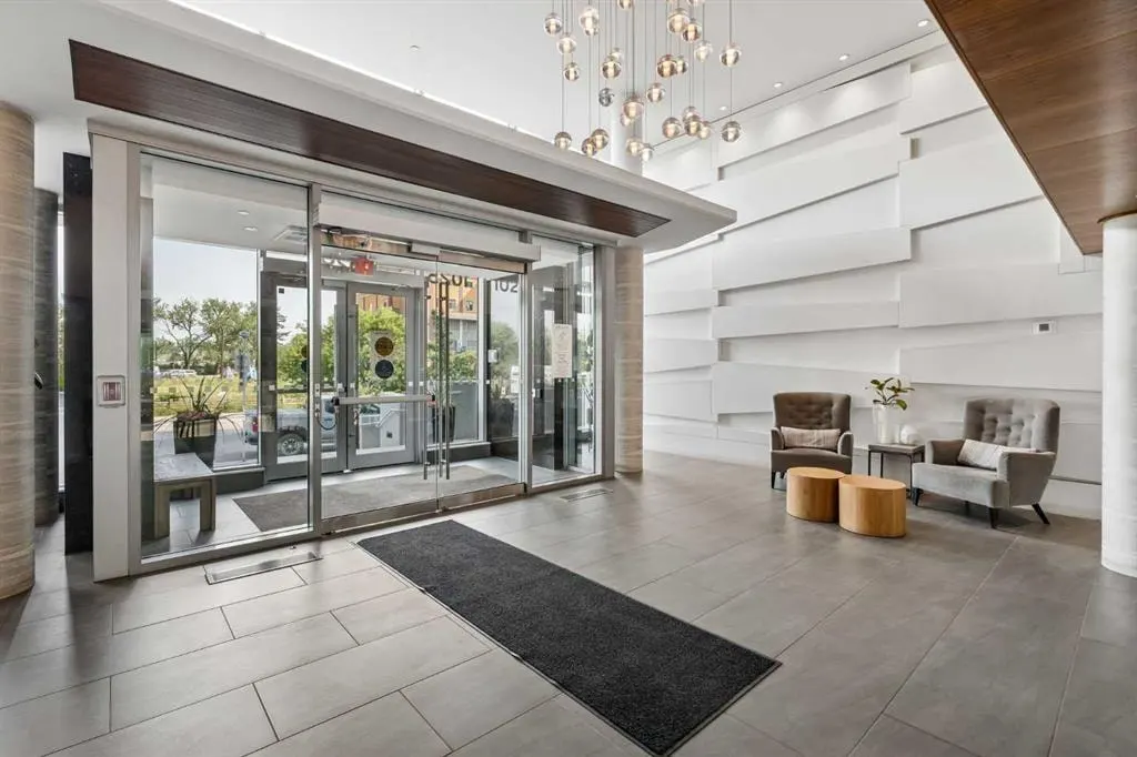 1025 5 Avenue SW #907 — photo 3