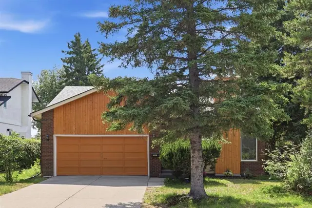 416 Brookpark Drive SW