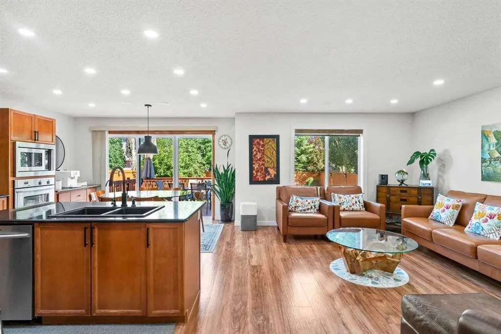 114 Chapalina Terrace SE — photo 2