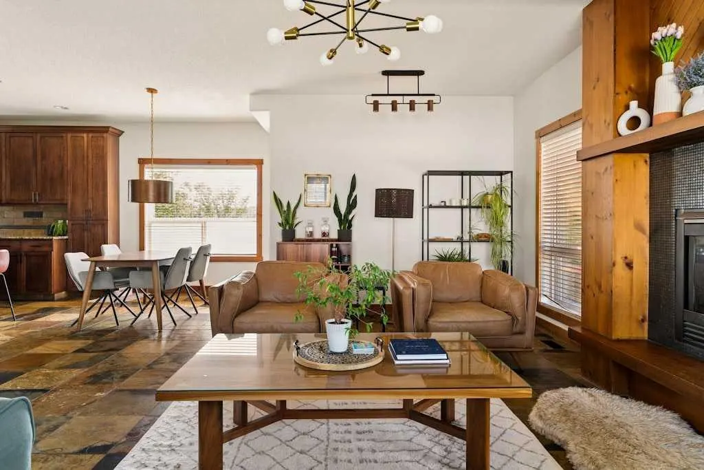 115 Rockmont Court NW — photo 3