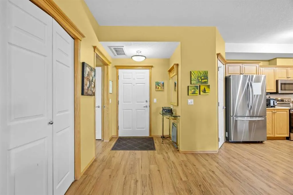 15 Everstone Drive SW #225 — photo 2