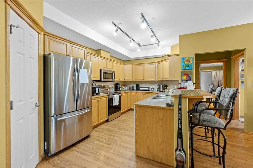 15 Everstone Drive SW #225 — photo 3