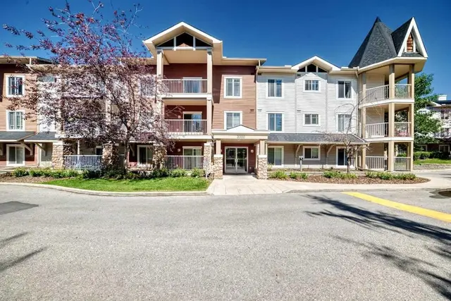 70 Panamount Drive NW #3109