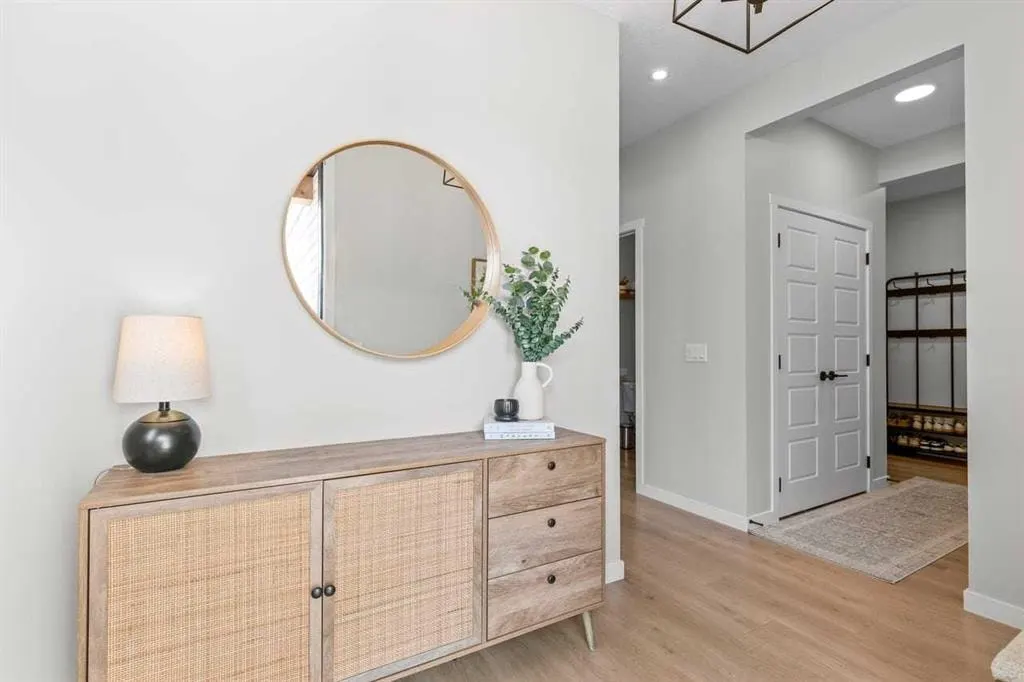 45 Savoy Landing SE — photo 3