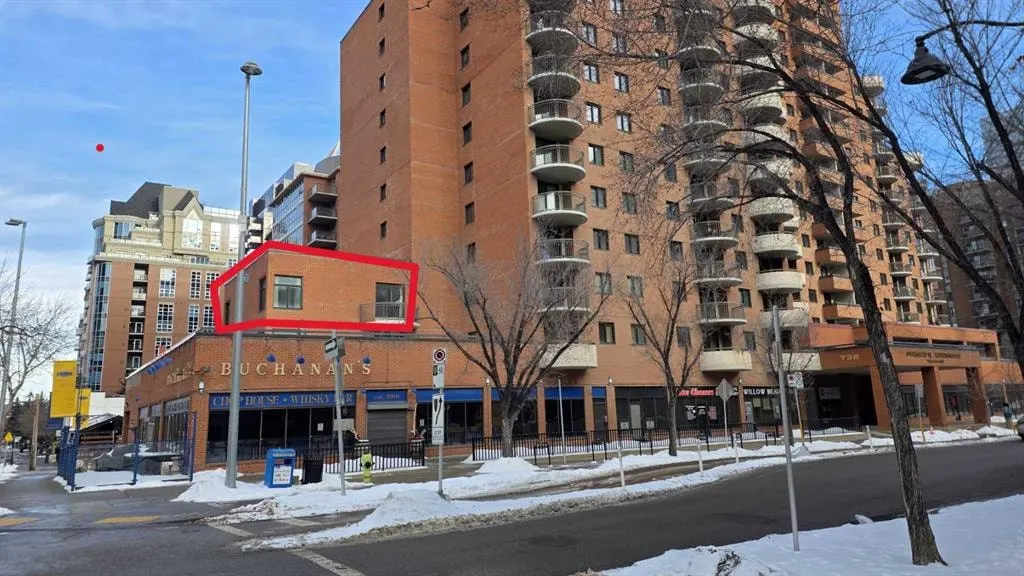 738 3 Avenue SW #309 — photo 3