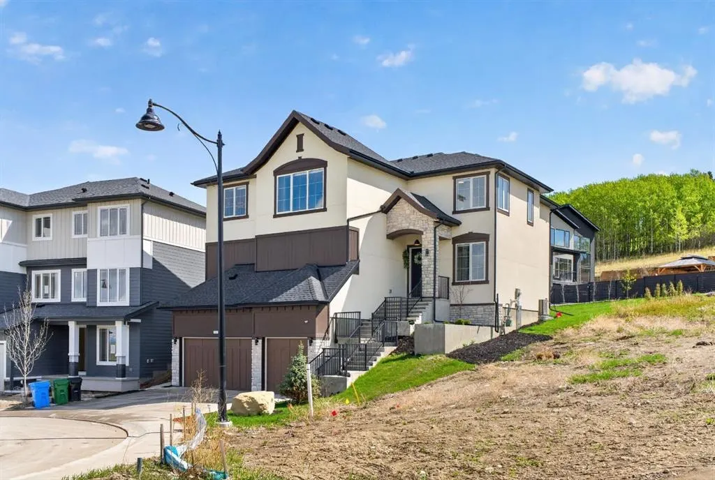 148 Crestridge Terrace SW — photo 3