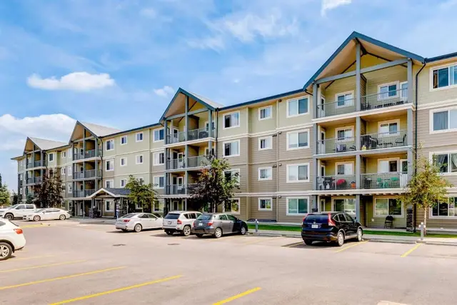 181 Skyview Ranch Manor NE #2109
