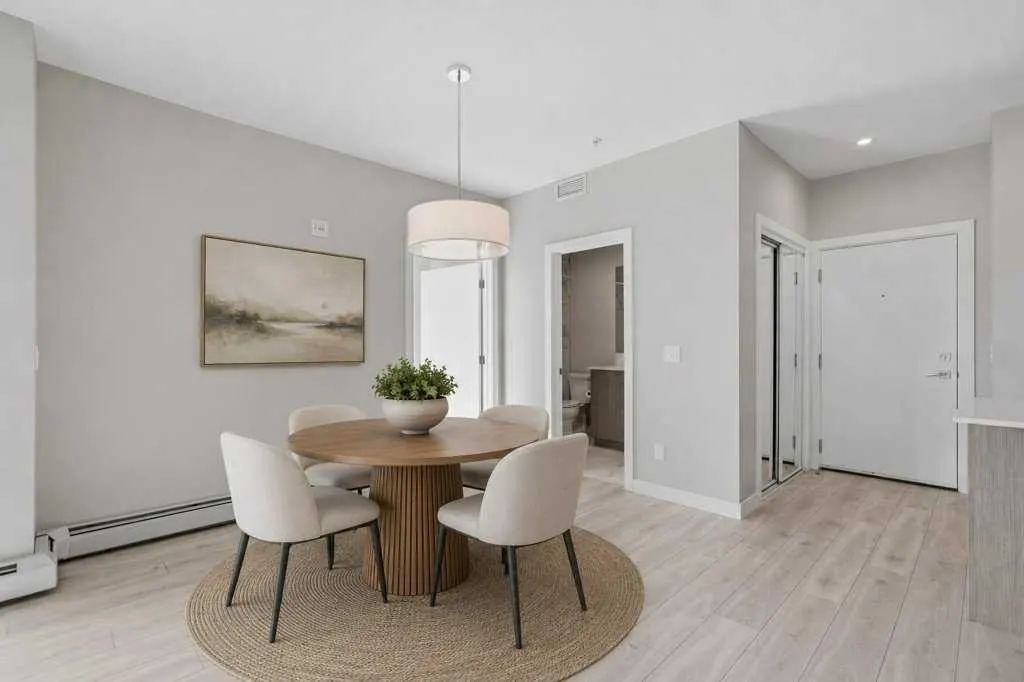 383 Smith Street NW #402 — photo 3