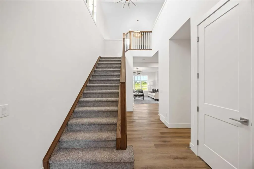 460 Discovery Place SW — photo 3