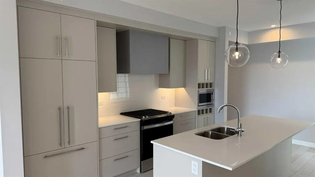 8370 Broadcast Avenue SW #609 — photo 3