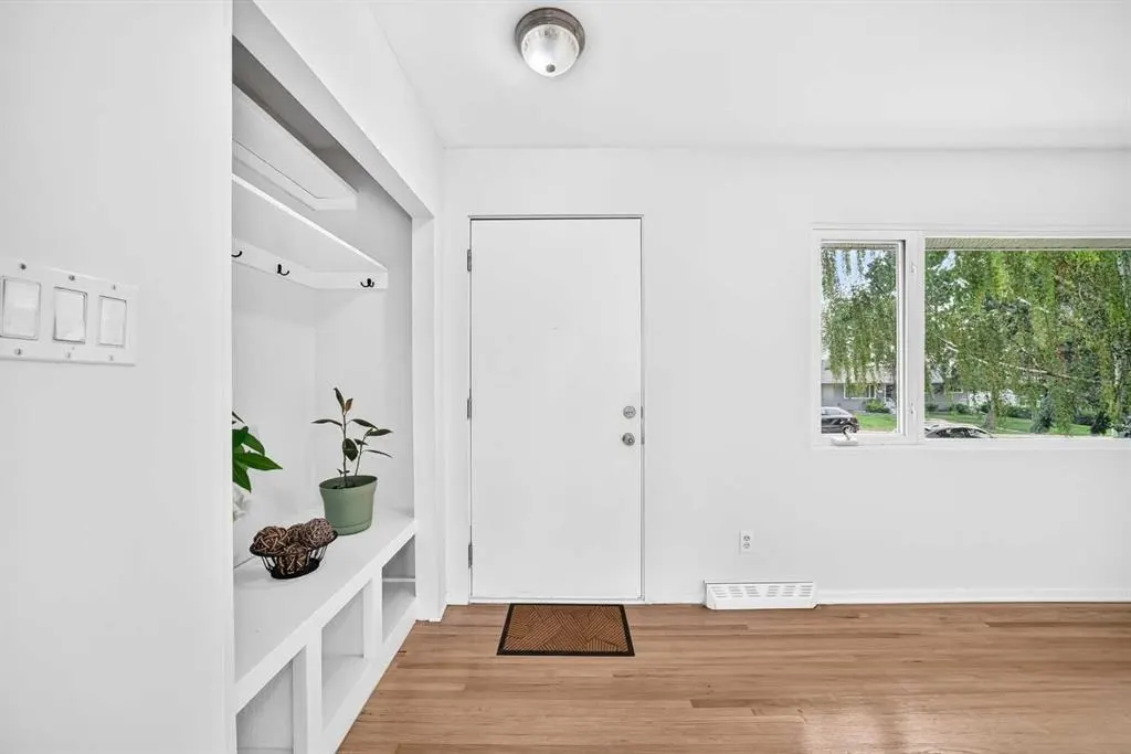 39 Healy Drive SW — photo 3