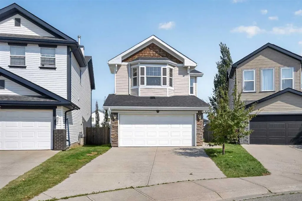 168 Covepark Rise NE — photo 1