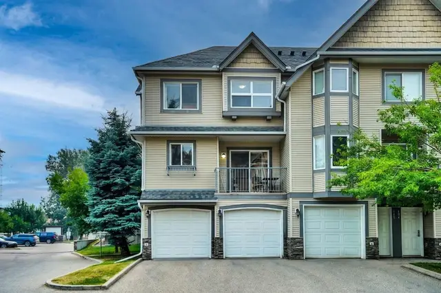 199 Cedarwood Lane SW