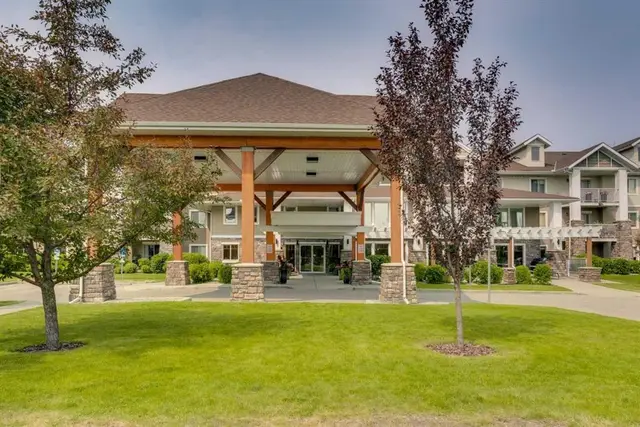 428 Chaparral Ravine View SE #116