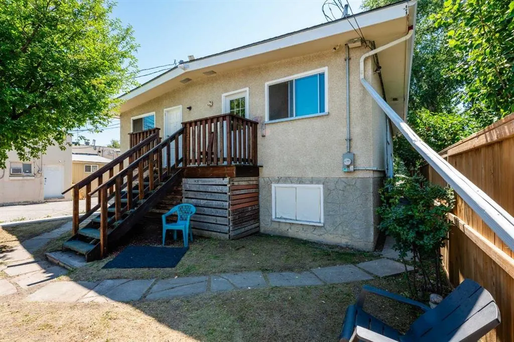 254 23 Avenue NE — photo 3