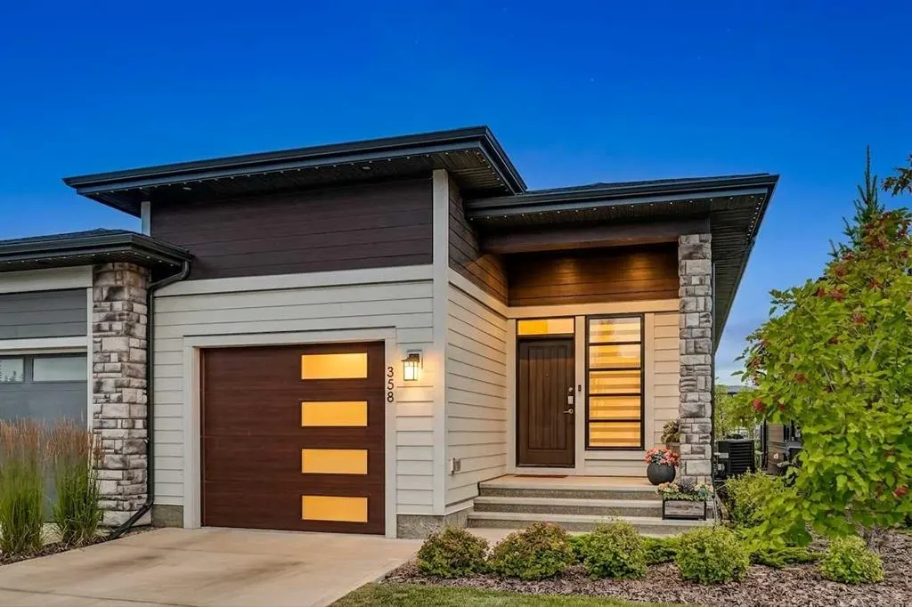 358 Marina Cove SE — photo 2