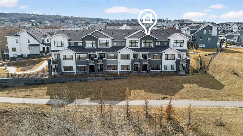 116 Crestridge Common SW — photo 3