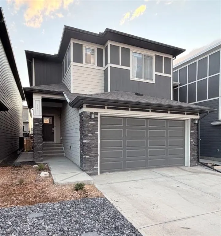902 Bluerock Way SW — photo 1