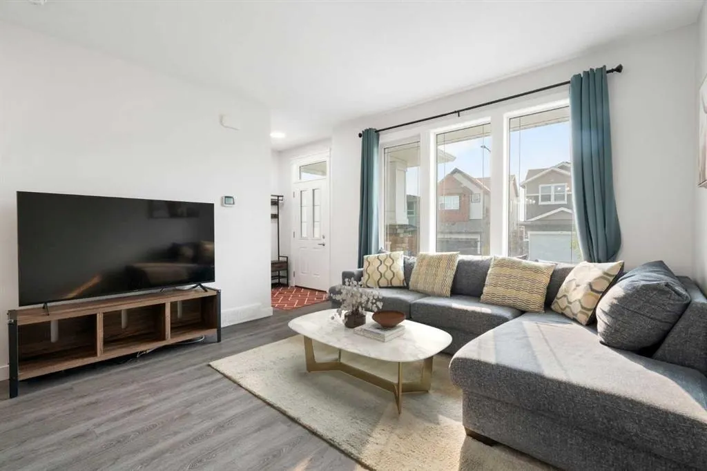 37 Verity Manor SW — photo 3