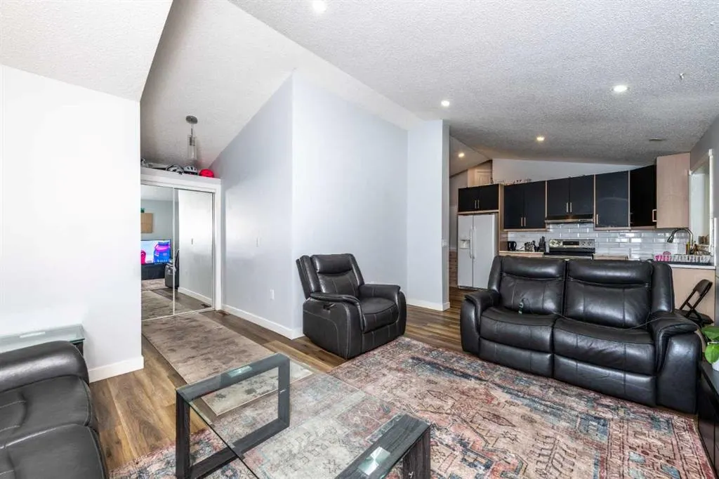 92 Martinwood Road NE — photo 3