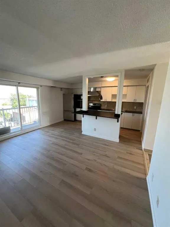3726 Centre Street NE #4 — photo 3