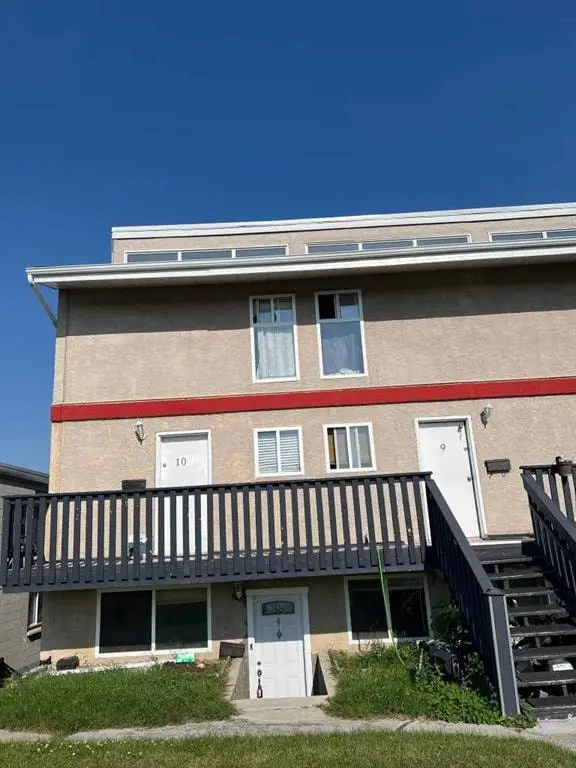 3726 Centre Street NE #4