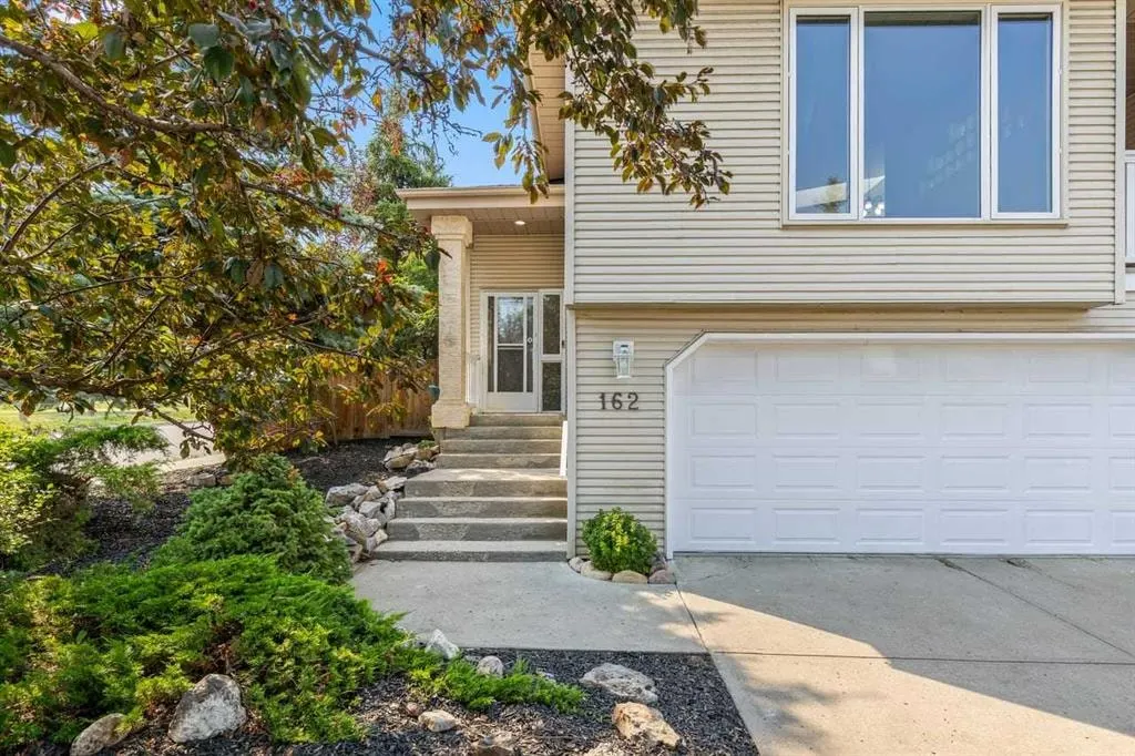 162 Millbank Hill SW — photo 2