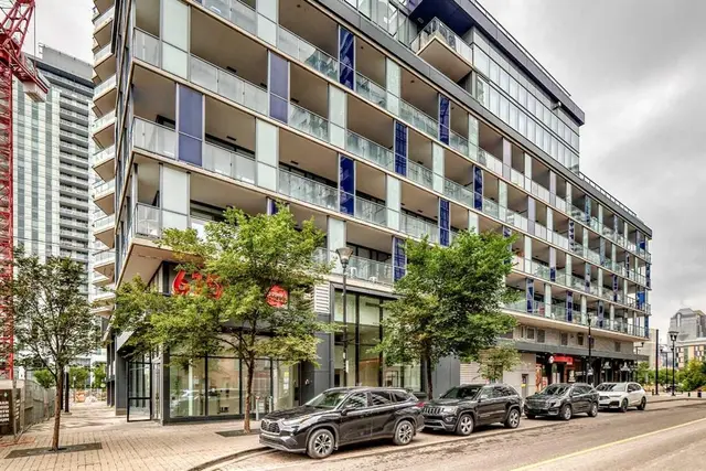 615 6 Avenue SE #218