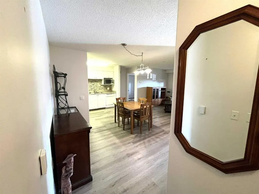 3000 Millrise Point SW #3120 — photo 2