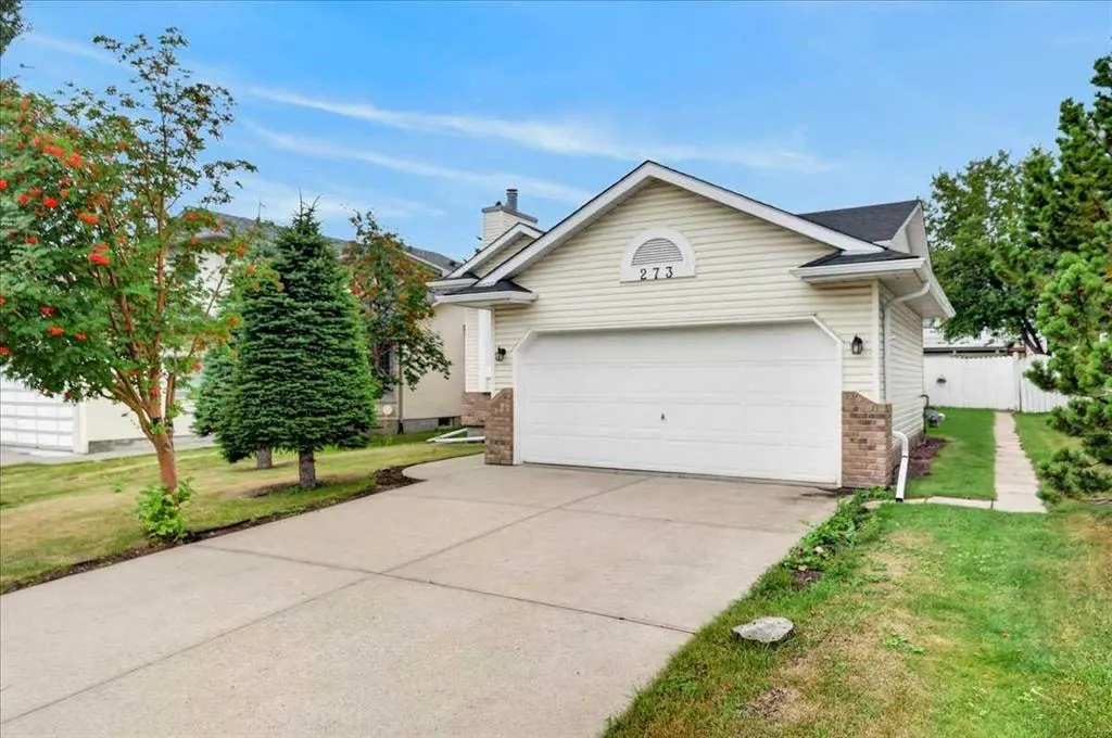 273 Sandarac Drive NW — photo 3