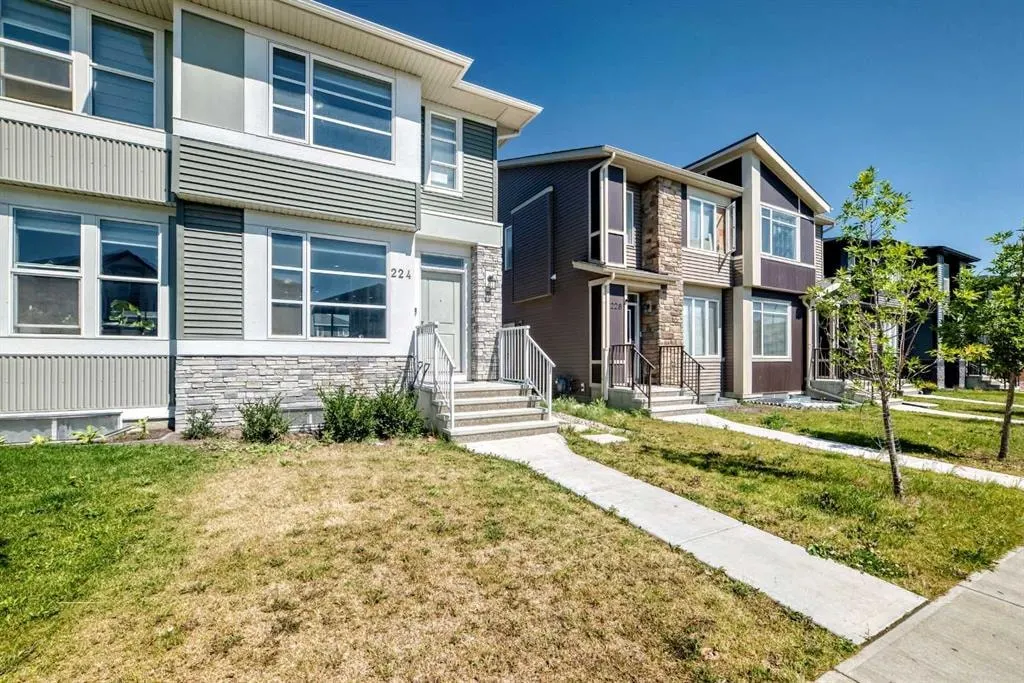 224 CORNER MEADOWS Way — photo 3