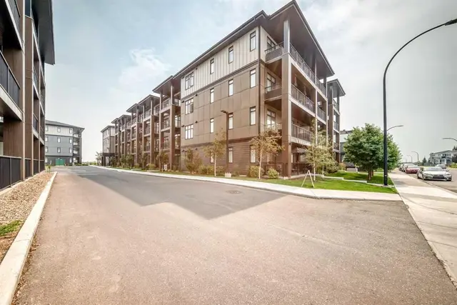 200 Seton Circle SE #6106