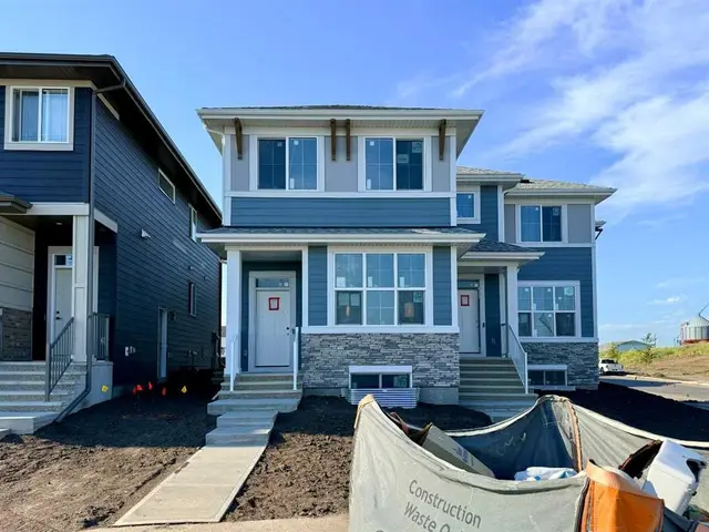 1304 Mahogany Boulevard SE