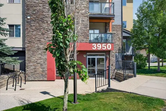 3950 46 Avenue NW #210