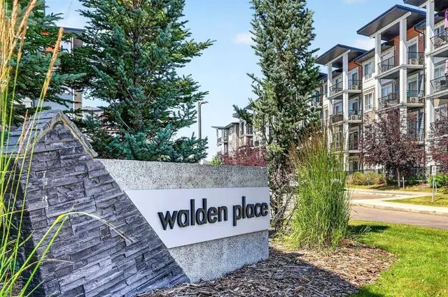 10 Walgrove Walk SE #418