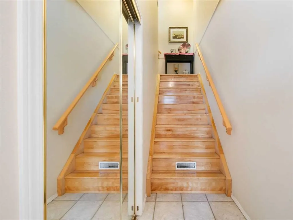 81 Prominence View SW — photo 2