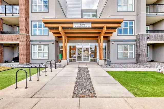 95 Burma Star Road SW #3210